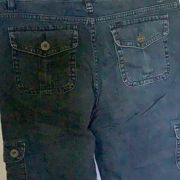Lee denim capris, size 8 - Picture 4 of 5